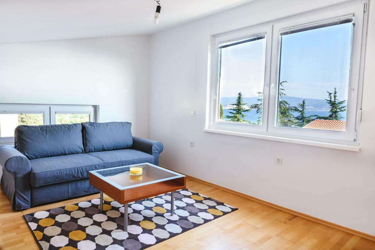 Appartement Apartma Joy - Private Beach à Ankaran Extérieur photo